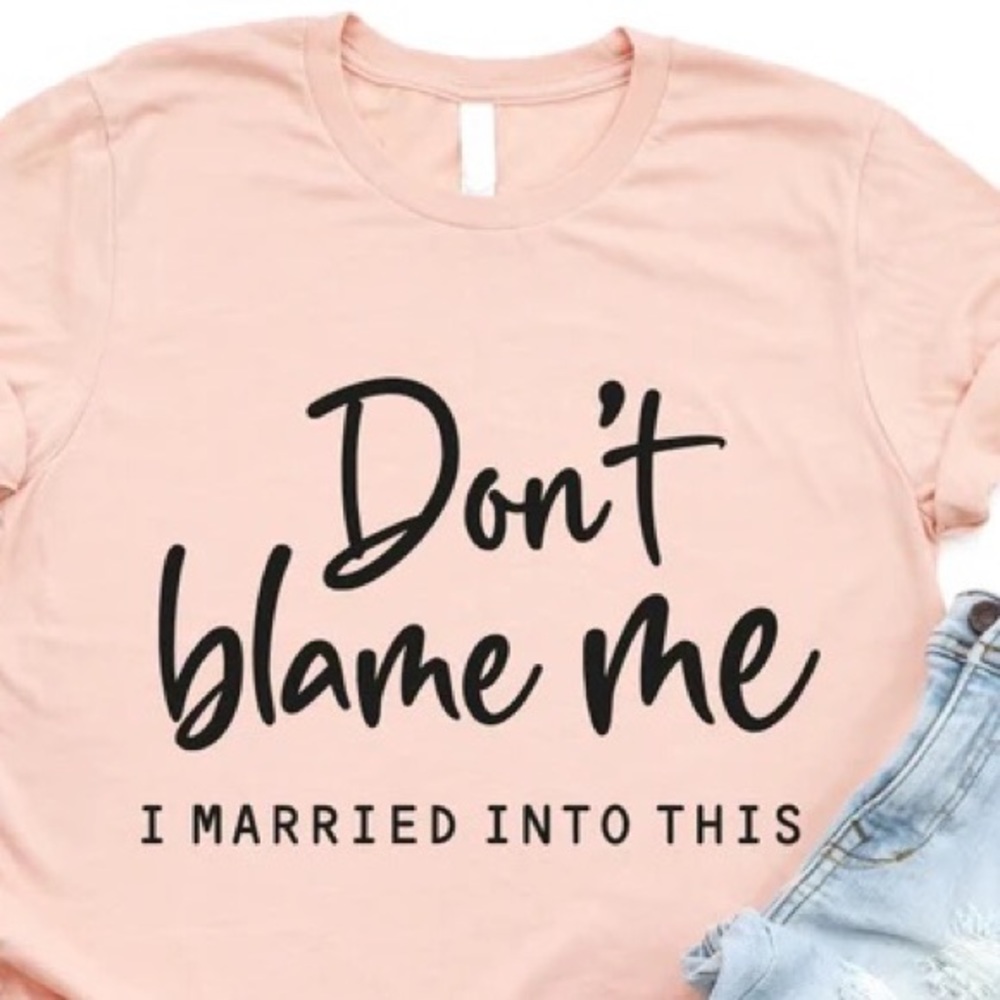 Cute 🥰 Women 👕 t-shirt